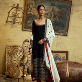 STRAIGHT KURTA WITH CHURIDAR