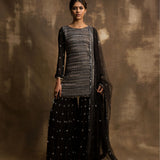 KURTA WITH BOTH FRONT BACK EMBROIDERY